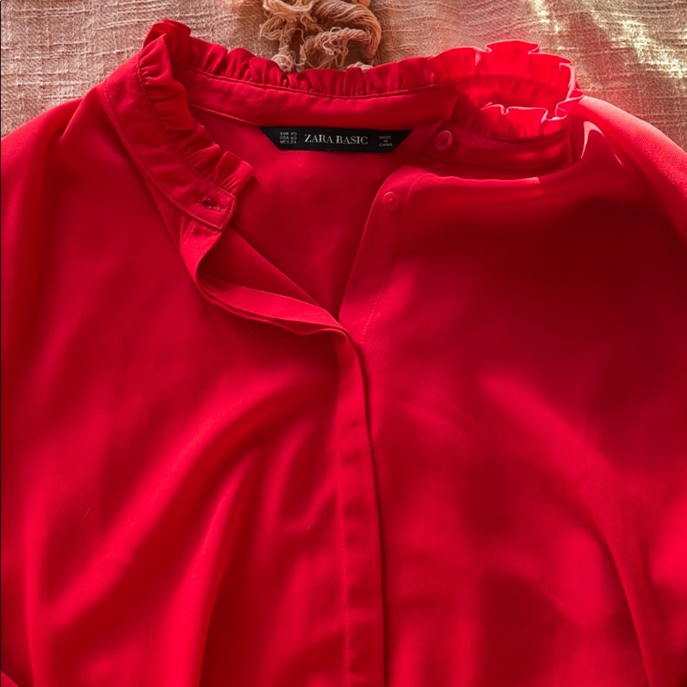 ZARA red blouse - Picture 2 of 6
